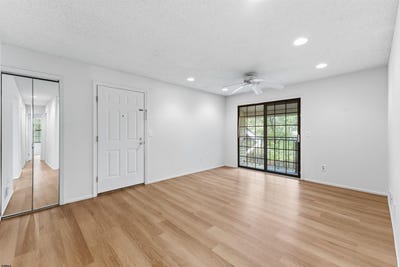 /international/us/142-sussex-pl-galloway-township-nj-110120535614/