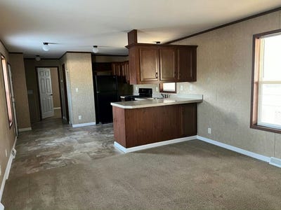/international/us/820-south-chinowth-road-visalia-ca-110099952465/