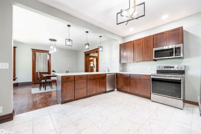 /international/us/1207-alden-street-alden-ia-110101116552/