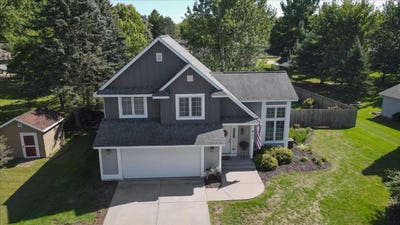 /international/us/1304-ballentine-road-menomonie-wi-110110208772/