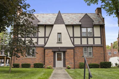 /international/us/1766-king-avenue-columbus-oh-110109902321/