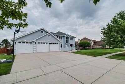 /international/us/21331-georgetown-road-frankfort-il-110101542297/