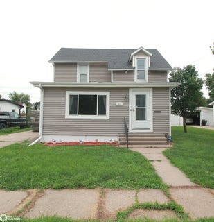 /international/us/521-n-12th-street-clarinda-ia-110100974579/