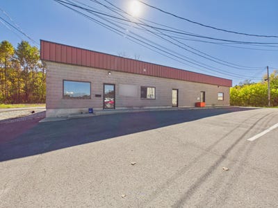 /international/us/34-36-north-street-presque-isle-me-110120056558/