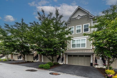 /international/us/36-new-countryside-drive-west-chester-pa-110108414820/