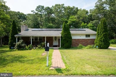 /international/us/124-gravesmith-drive-egg-harbor-township-nj-110106729715/