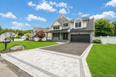 /international/us/62-oceanview-boulevard-manorville-ny-110108998043/