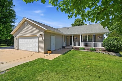/international/us/904-6th-avenue-coggon-ia-110108197023/