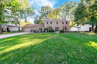 /international/us/32547-schooner-court-avon-lake-oh-110120575288/