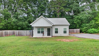 /international/us/500-bauskett-street-edgefield-sc-110108544084/