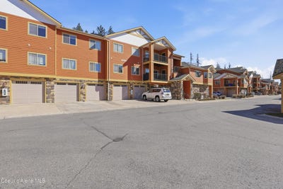 /international/us/6800-n-spurwing-loop-coeur-d-alene-id-110107459557/