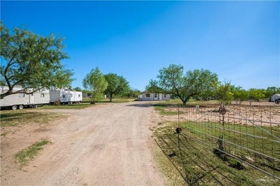 /international/us/10002-viznaga-drive-edinburg-tx-110103595284/