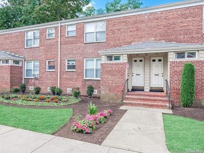/international/us/56-edwards-street-roslyn-heights-ny-110108378977/