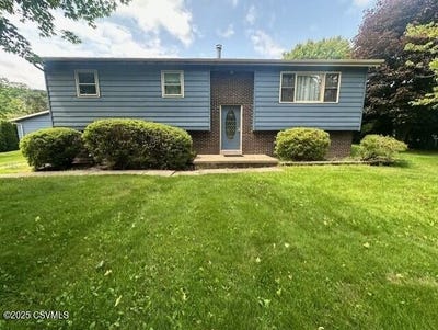 /international/us/24-boulder-lane-berwick-pa-110100074954/