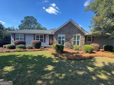 /international/us/2214-love-avenue-tifton-ga-110102916516/