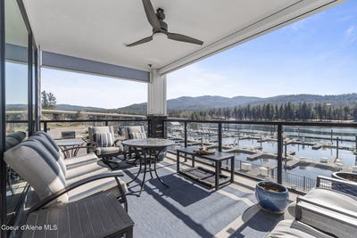 /international/us/447-w-waterside-dr-post-falls-id-110098298544/