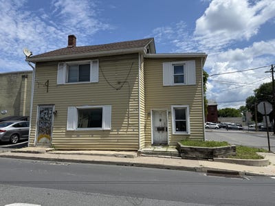 /international/us/5-s-9th-street-stroudsburg-pa-110100820939/