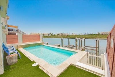 /international/us/14410-e-cabana-street-corpus-christi-tx-110107798051/