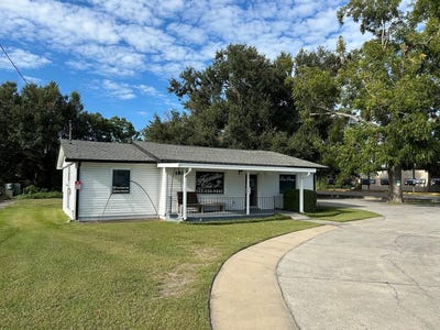 /international/us/1807-e-first-street-vidalia-ga-110102021465/