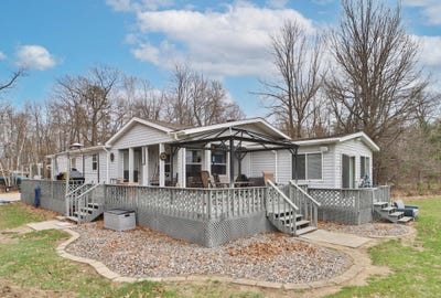 /international/us/26055-cody-lane-merrifield-mn-110107747681/