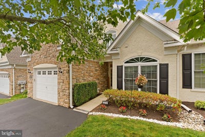 /international/us/375-brittany-court-souderton-pa-110101424037/