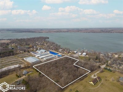 /international/us/s-shore-drive-clear-lake-ia-110095012124/?lang=en