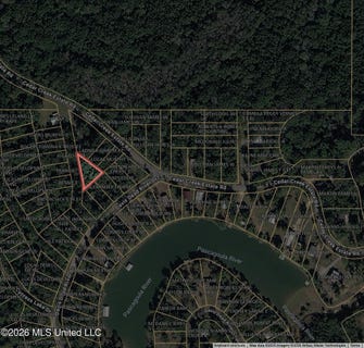 /international/us/cedar-creek-estate-road-lucedale-ms-110110406531/