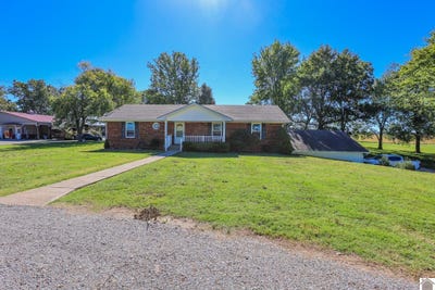 /international/us/1431-county-road-1004-bardwell-ky-110104056665/