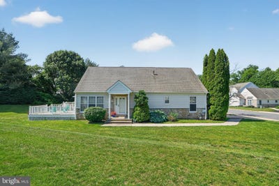 /international/us/4201-chatham-circle-upper-chichester-pa-110108205604/