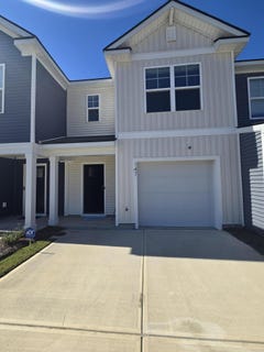 /international/us/147-haventree-court-summerville-sc-110120556993/