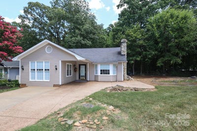 /international/us/2810-ashley-arbor-drive-fort-mill-sc-110101138158/