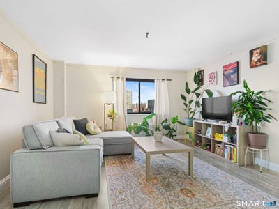 /international/us/51-schuyler-avenue-stamford-ct-110105978366/