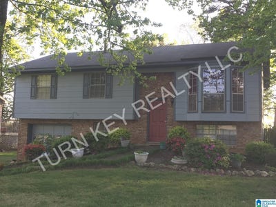 /international/us/2548-janice-circle-birmingham-al-110108497922/