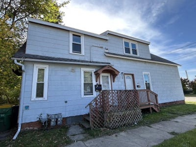 /international/us/800-smith-street-green-bay-wi-110120514907/
