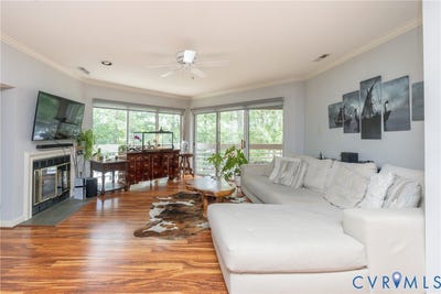 /international/us/222-water-pointe-court-chesterfield-va-110109168128/