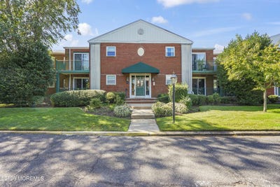 /international/us/65-cedar-avenue-long-branch-nj-110108352427/