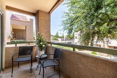 /international/us/1295-n-ash-street-gilbert-az-110101026457/
