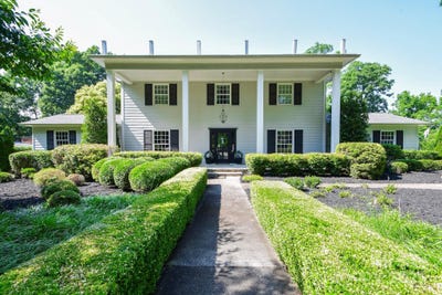 /international/us/711-yadkin-street-albemarle-nc-110100582992/