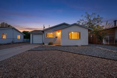 /international/us/308-parsifal-street-ne-albuquerque-nm-110120628191/