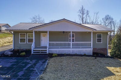 /international/us/3049-highway-11-w-surgoinsville-tn-110097295748/