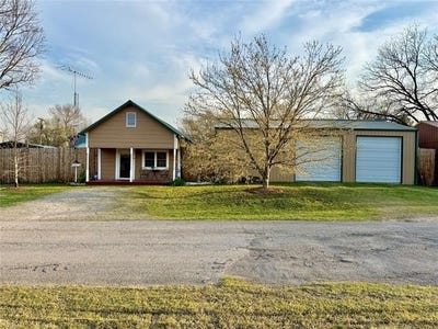 /international/us/207-e-smith-street-henryetta-ok-110106764815/
