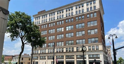 /international/us/59-lincoln-way-e-massillon-oh-110107000097/
