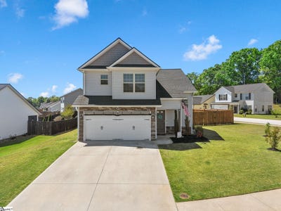/international/us/465-peaksview-drive-simpsonville-sc-110108538340/