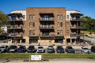 /international/us/116-w-main-st-3e-blue-ridge-ga-110120038409/