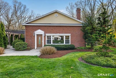 /international/us/236-clintonville-lane-north-haven-ct-110107822872/