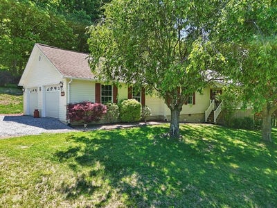 /international/us/915-keller-ln-marion-va-110108145112/