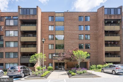 /international/us/3-southerly-court-towson-md-110099874899/