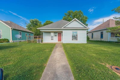 /international/us/1413-s-rogers-street-bloomington-in-110108879734/
