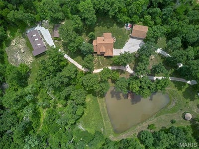 /international/us/299-heady-spring-lane-troy-mo-110108474825/
