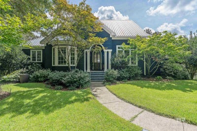 /international/us/20920-kenneth-king-lane-fairhope-al-110101474896/